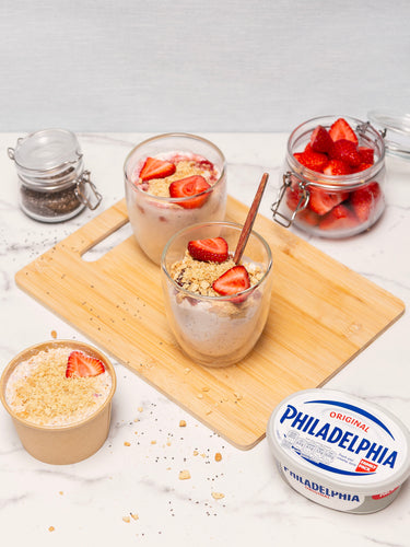 Strawberry Cheesecake Overnight Oats
